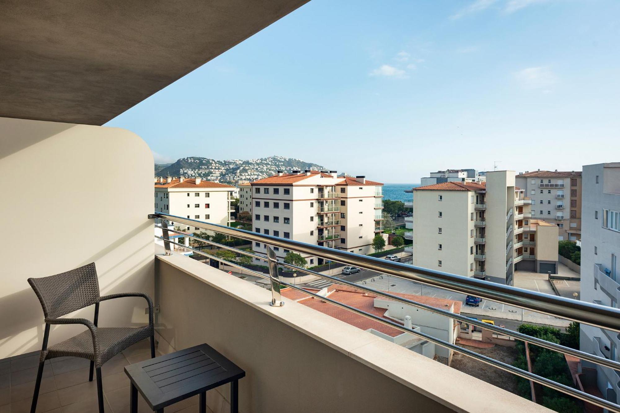 Hotel Spa Mediterraneo Park روساس الغرفة الصورة